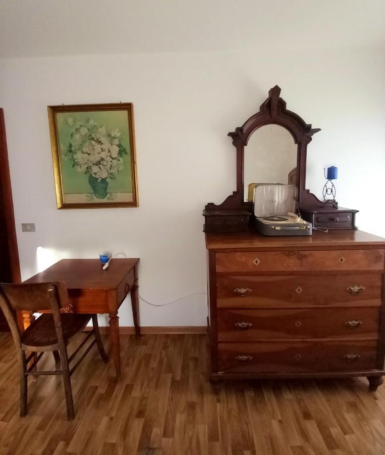 Cjasa Da Puci Apartment Ovaro Luaran gambar